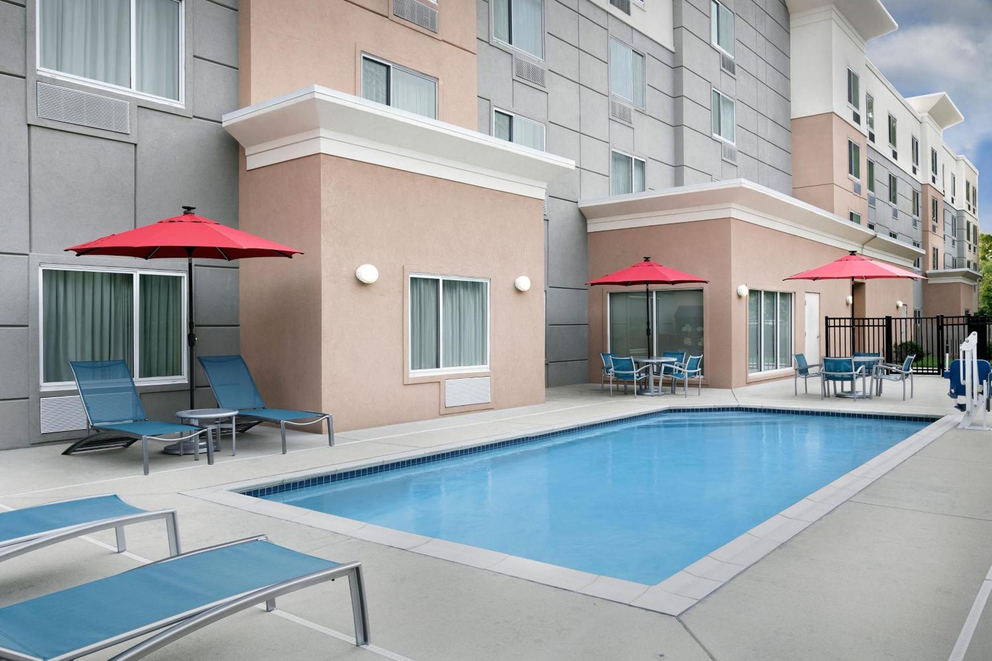 Towneplace Suites By Marriott Goldsboro Extérieur photo