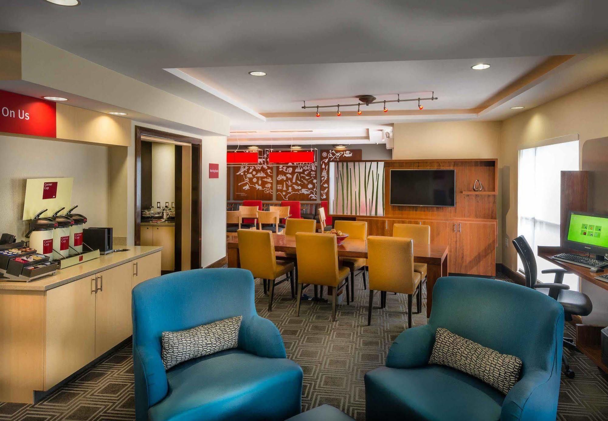 Towneplace Suites By Marriott Goldsboro Extérieur photo